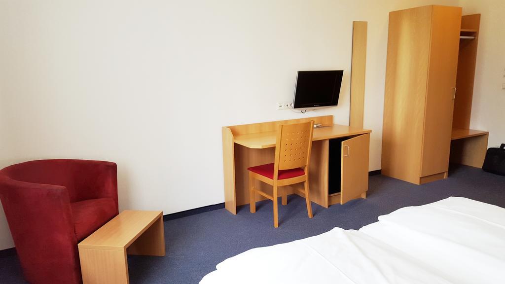 G&K Hotel Guntramsdorf Værelse billede